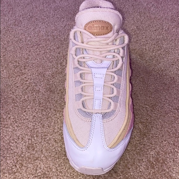 Nike Air Max 95 - Picture 8 of 11